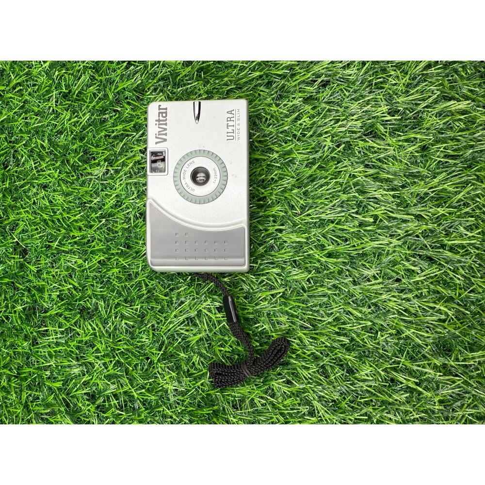 Vivitar Ultra Wide & Slim 35mm Film Camera - never used